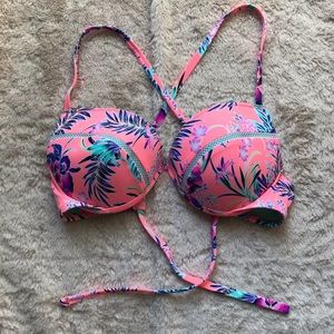 Shade and Shore Bikini top 36c
